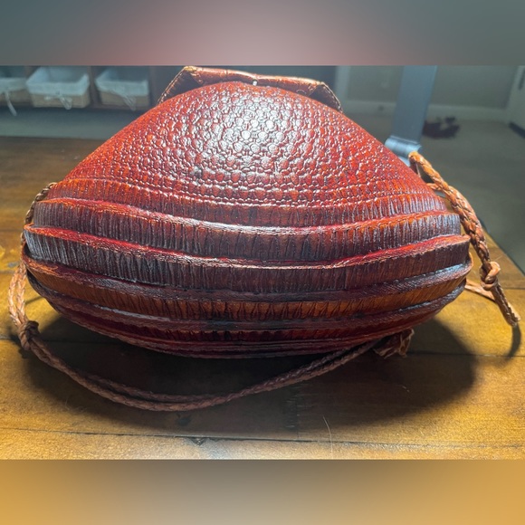1940s Vintage Armadillo Taxidermy Purse/Handbag - Picture 6 of 8